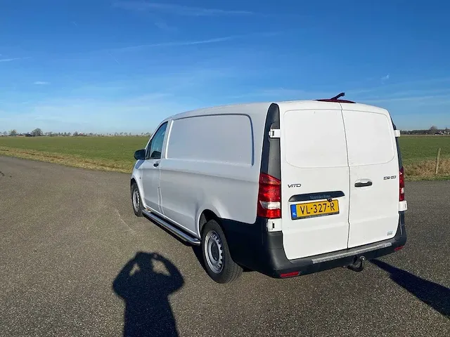 Mercedes-benz - vito - bedrijfswagen - afbeelding 10 van  12