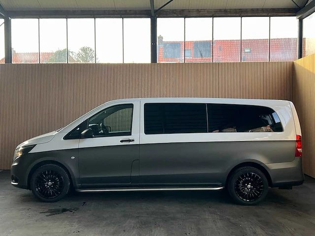 Mercedes-benz - vito tourer - 109 bt base ex.lang - personenauto - afbeelding 2 van  13