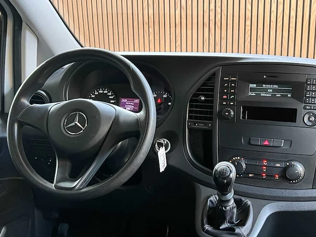 Mercedes-benz - vito tourer - 109 bt base ex.lang - personenauto - afbeelding 11 van  13