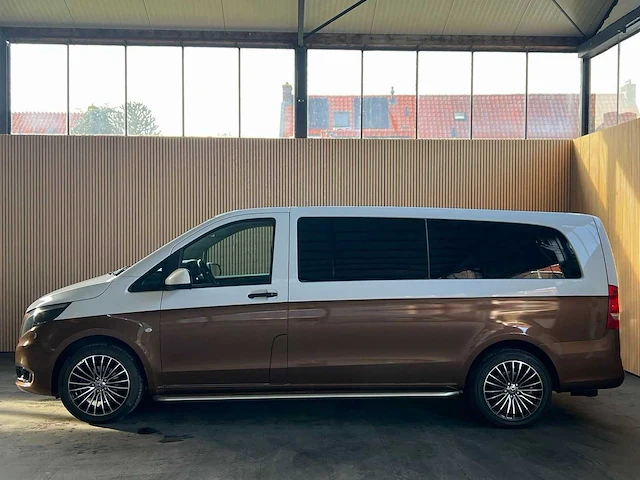 Mercedes-benz - vito tourer - 109 bt base ex.lang - personenauto - afbeelding 2 van  10