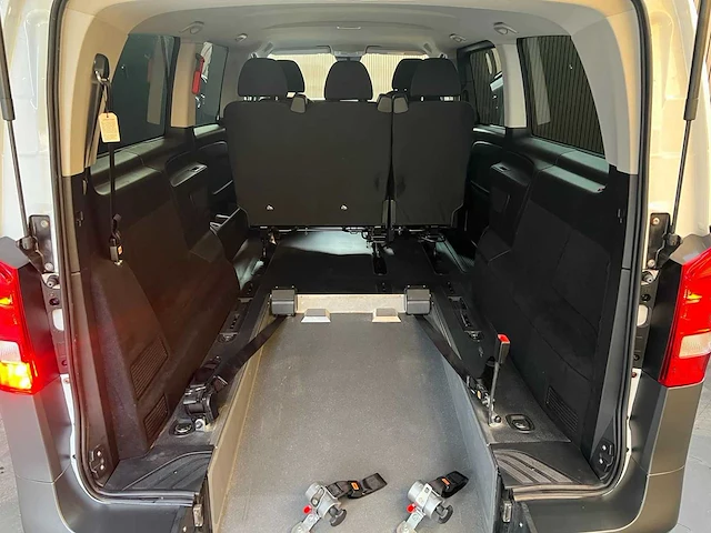 Mercedes-benz - vito tourer - 109 bt base ex.lang -rolstoelbus - afbeelding 12 van  15