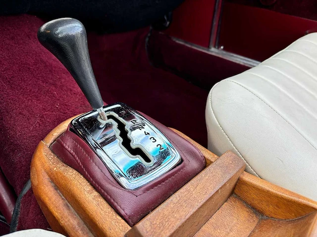 Mercedes-benz - w113 - 230 sl - pagode - oldtimer - uniek - afbeelding 4 van  30