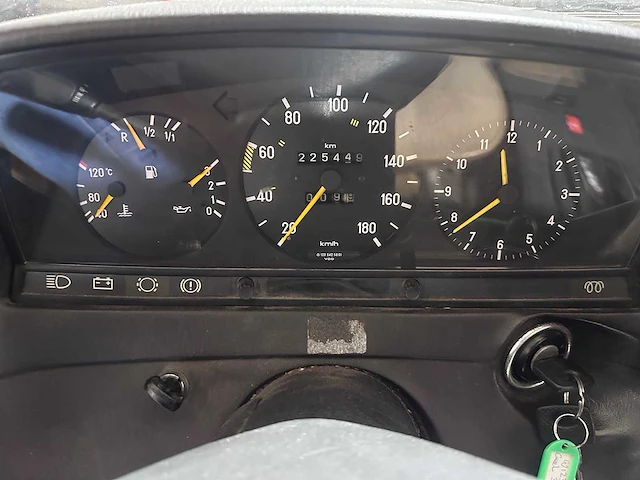 Mercedes-benz - w123 - 300 d 5 cyl. automaat- hnv-49-l - afbeelding 19 van  19