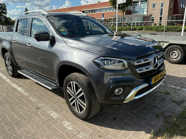 Mercedes-benz - x-klasse - 250 d 4-matic pow. - personenauto - afbeelding 11 van  18