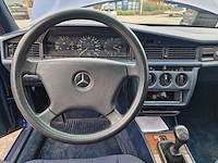 Mercedes-benz -190-serie - 1.8 e basic - fz-nx-96 - 1993 - afbeelding 3 van  17