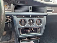 Mercedes-benz -190-serie - 1.8 e basic - fz-nx-96 - 1993 - afbeelding 6 van  17
