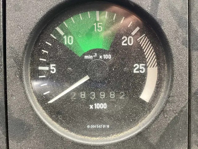 Mercedes-benz 1722 vrachtwagen - afbeelding 3 van  24