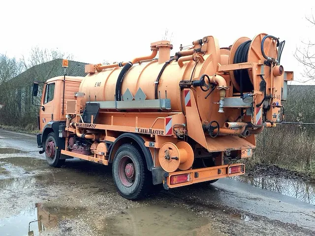 Mercedes-benz 1722 vrachtwagen - afbeelding 19 van  24