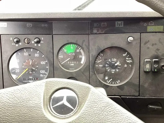 Mercedes-benz 1722 vrachtwagen - afbeelding 15 van  24