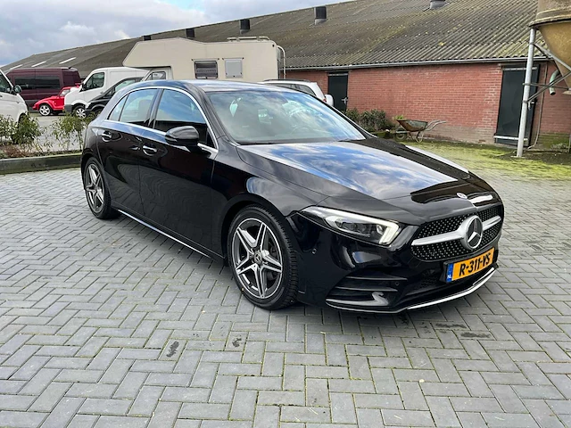 Mercedes-benz 180 d bns sol. amg personenauto - afbeelding 21 van  27