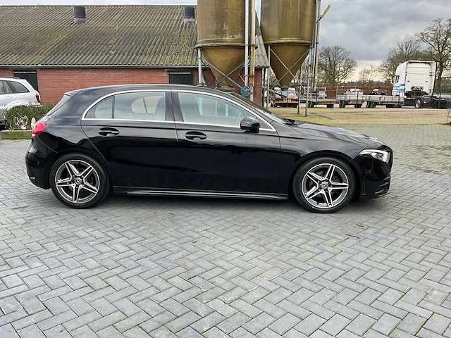 Mercedes-benz 180 d bns sol. amg personenauto - afbeelding 22 van  27