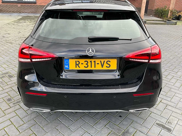 Mercedes-benz 180 d bns sol. amg personenauto - afbeelding 24 van  27