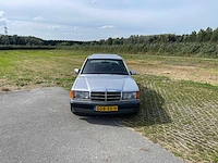 Mercedes-benz 190-serie 190e oldtimer - afbeelding 22 van  51