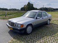 Mercedes-benz 190-serie 190e oldtimer - afbeelding 27 van  51