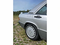 Mercedes-benz 190-serie 190e oldtimer - afbeelding 23 van  51
