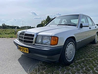 Mercedes-benz 190-serie 190e oldtimer - afbeelding 39 van  51