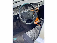 Mercedes-benz 190-serie 190e oldtimer - afbeelding 49 van  51