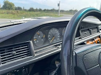 Mercedes-benz 190-serie 190e oldtimer - afbeelding 51 van  51