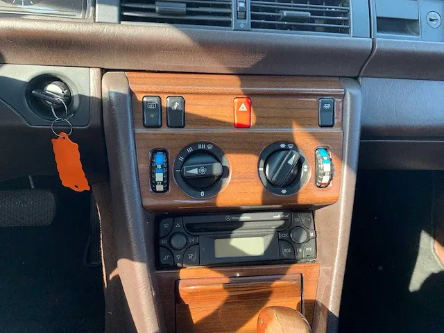 Mercedes-benz 200-500 (w124) 260 e automaat zeer goede conditie! 34-gd-xx - afbeelding 7 van  17