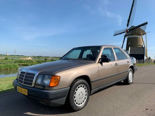 Mercedes-benz 200-500 (w124) 260 e automaat zeer goede conditie! 34-gd-xx - afbeelding 11 van  17