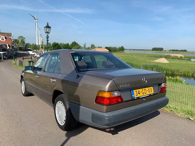 Mercedes-benz 200-500 (w124) 260 e automaat zeer goede conditie! 34-gd-xx - afbeelding 14 van  17