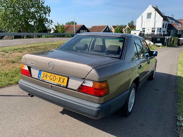 Mercedes-benz 200-500 (w124) 260 e automaat zeer goede conditie! 34-gd-xx - afbeelding 15 van  17