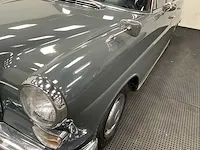 Mercedes-benz 200 heckflosse oldtimer - 1967 - afbeelding 32 van  33