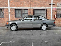 Mercedes-benz 200e w124 2.0 122pk 1992 - afbeelding 7 van  35