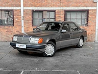 Mercedes-benz 200e w124 2.0 122pk 1992 - afbeelding 1 van  35