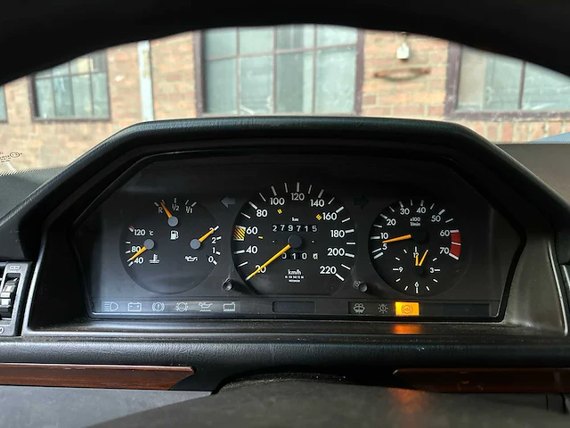 Mercedes-benz 200e w124 2.0 122pk 1992 - afbeelding 14 van  35