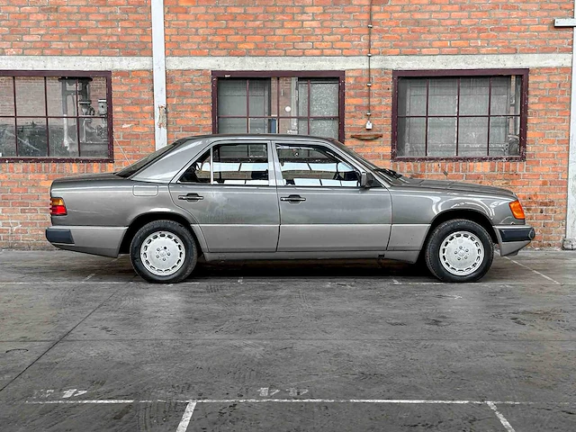 Mercedes-benz 200e w124 2.0 122pk 1992 - afbeelding 34 van  35