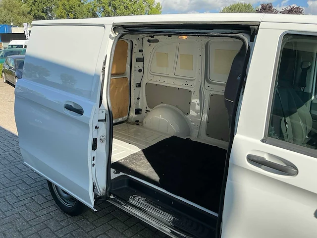 Mercedes-benz 2016 vito 111 cdi bedrijfswagen - afbeelding 7 van  19