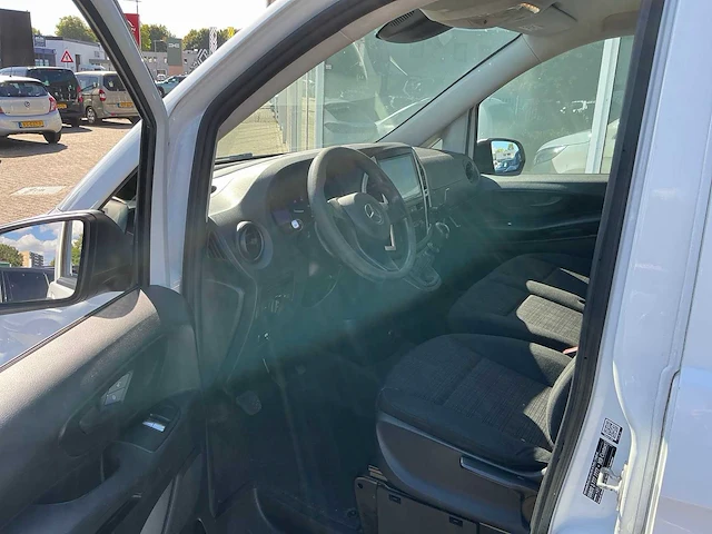 Mercedes-benz 2016 vito 111 cdi bedrijfswagen - afbeelding 9 van  19