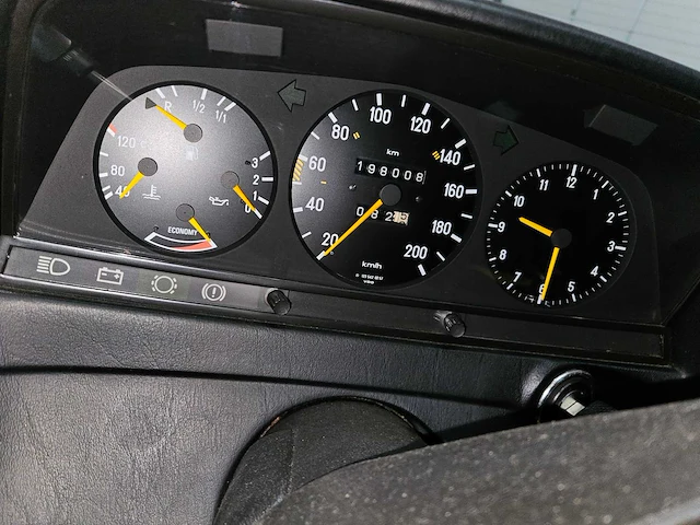 Mercedes-benz 230 e automatic, 59-xv-fz - afbeelding 30 van  40