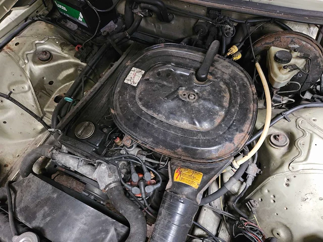 Mercedes-benz 230 e automatic, 59-xv-fz - afbeelding 33 van  40