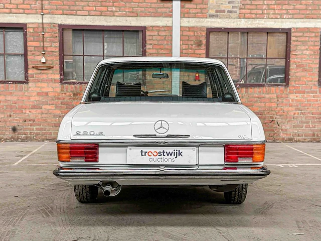 Mercedes-benz 230.6 w114 / 8 136pk 1975, 72-yb-84 - afbeelding 5 van  36