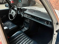 Mercedes-benz 230.6 w114 / 8 136pk 1975, 72-yb-84 - afbeelding 24 van  36
