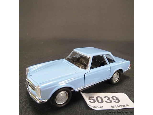 Mercedes-benz 230sl (1963) blauw - afbeelding 1 van  5