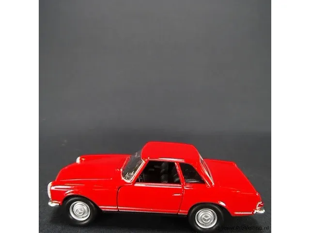 Mercedes-benz 230sl (1963) rood - afbeelding 2 van  5