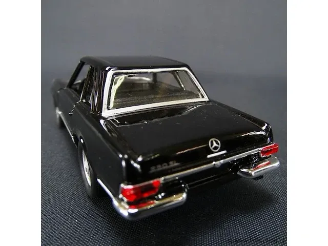 Mercedes-benz 230sl (1963) zwart - afbeelding 3 van  5