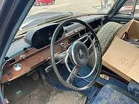 Mercedes-benz 250s oldtimer - afbeelding 3 van  24