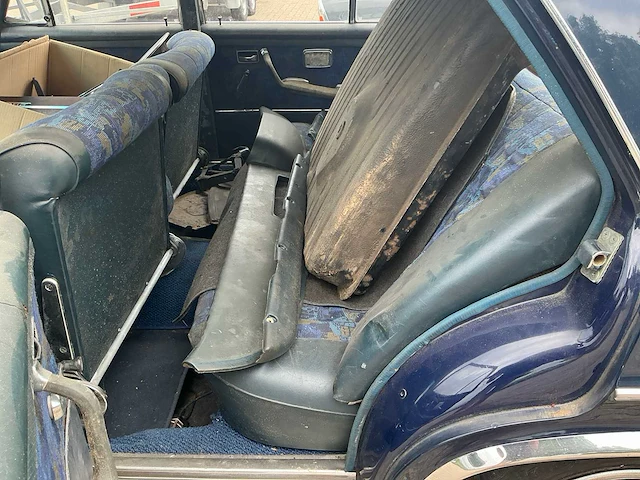 Mercedes-benz 250s oldtimer - afbeelding 6 van  24