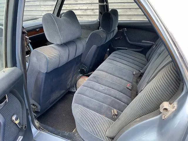 Mercedes-benz 280 s-klasse 1974 oldtimer - afbeelding 25 van  33