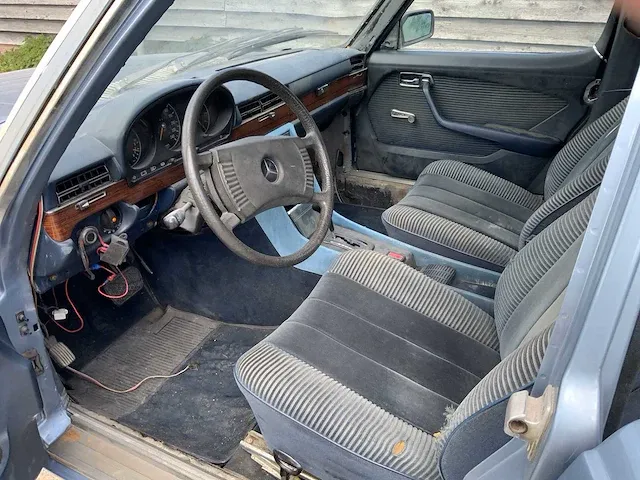 Mercedes-benz 280 s-klasse 1974 oldtimer - afbeelding 27 van  33