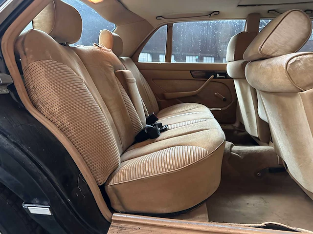 Mercedes-benz 280 sel - afbeelding 25 van  38
