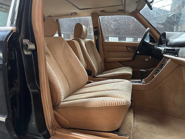 Mercedes-benz 280 sel - afbeelding 27 van  38