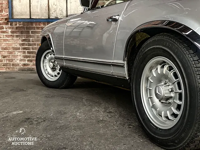 Mercedes-benz 280sl pagode w113 185pk 1970 sl-klasse, gt-72-kx - afbeelding 19 van  50
