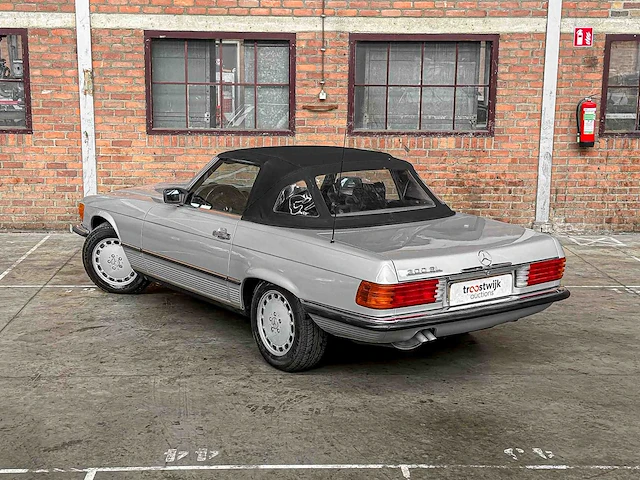 Mercedes-benz 300 sl r107 179pk 1987 sl-klasse - afbeelding 9 van  41