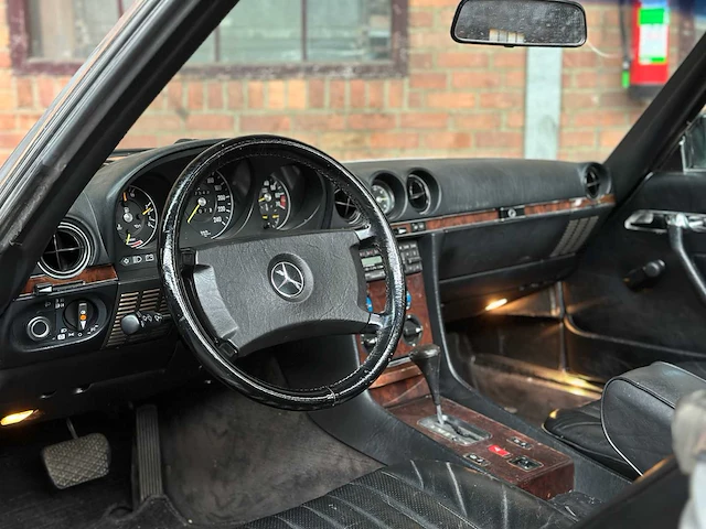 Mercedes-benz 300 sl r107 179pk 1987 sl-klasse - afbeelding 14 van  41
