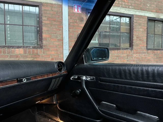 Mercedes-benz 300 sl r107 179pk 1987 sl-klasse - afbeelding 22 van  41
